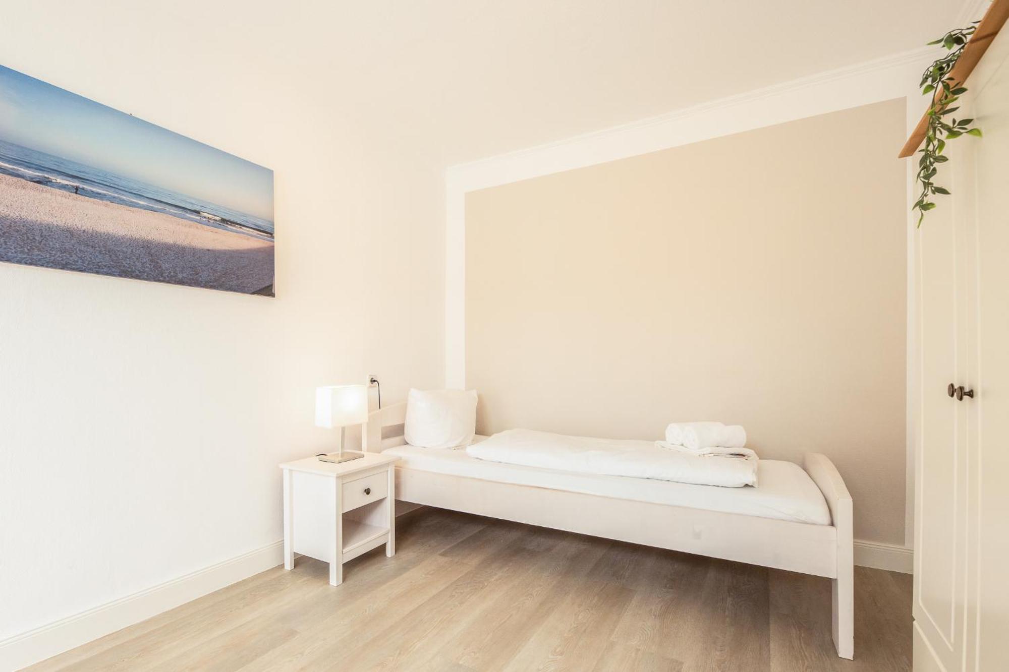 Flora Apartment